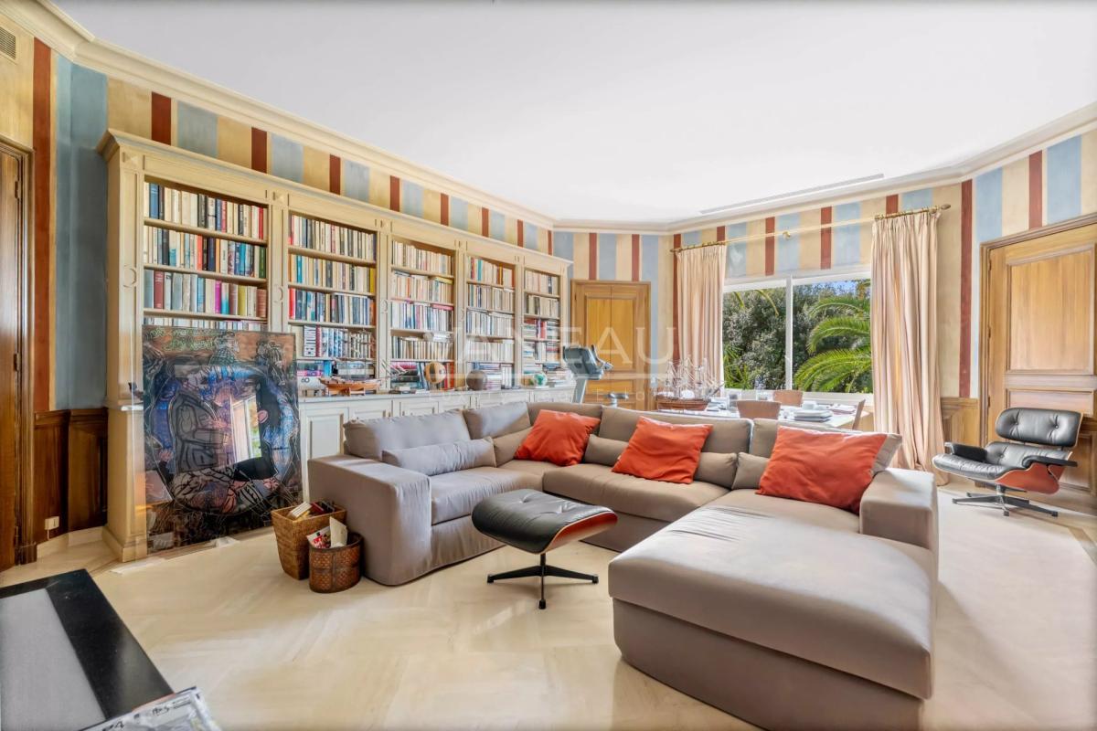 06400 - Cannes – Oxford - Vue mer - Quartier résidentiel recherc