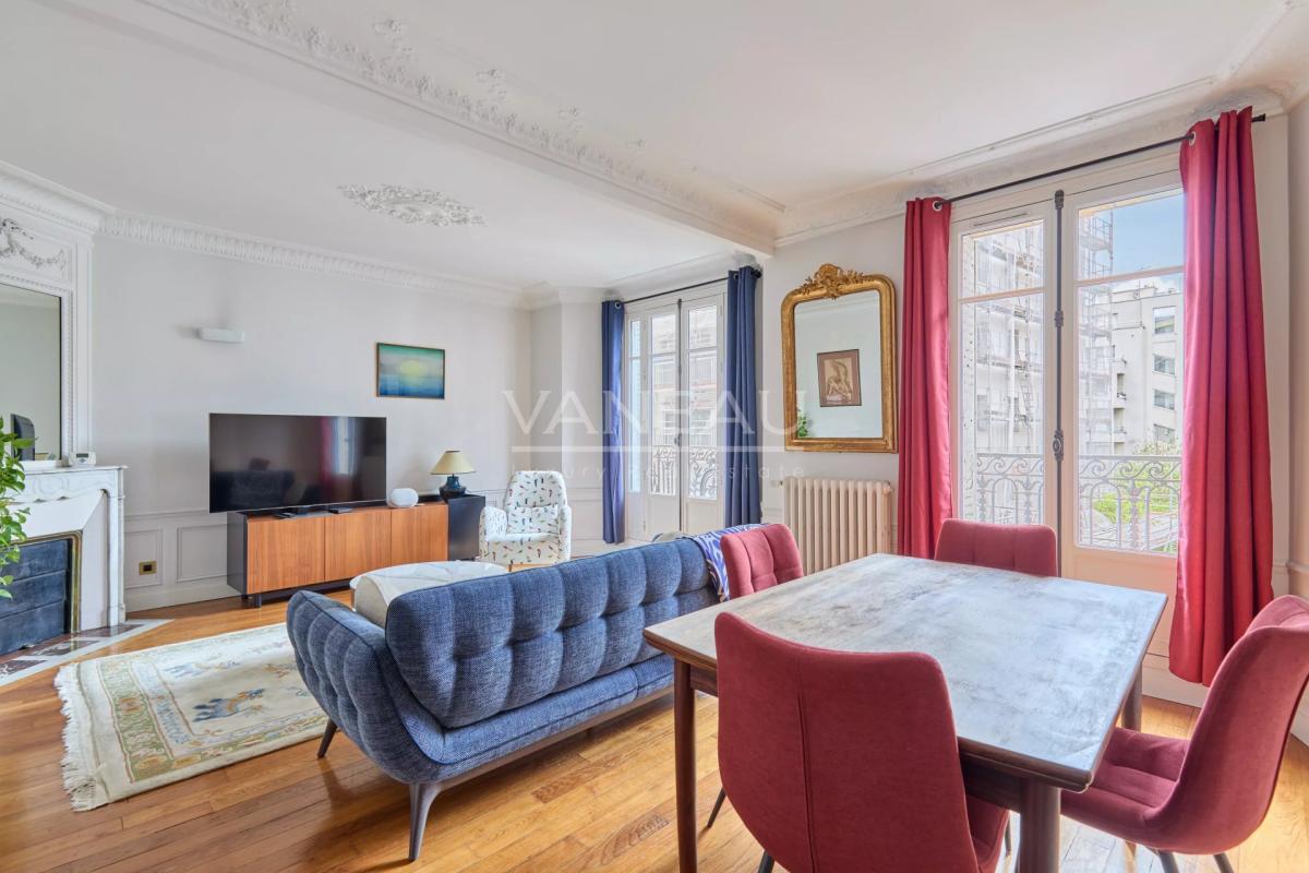 LOCATION MEUBLÉE - 2 CHAMBRES