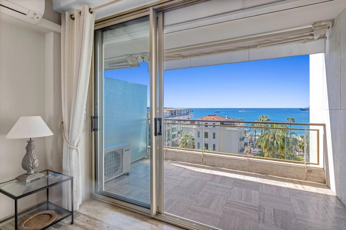 Cannes Croisette Grand Hotel Vue Mer Panoramique
