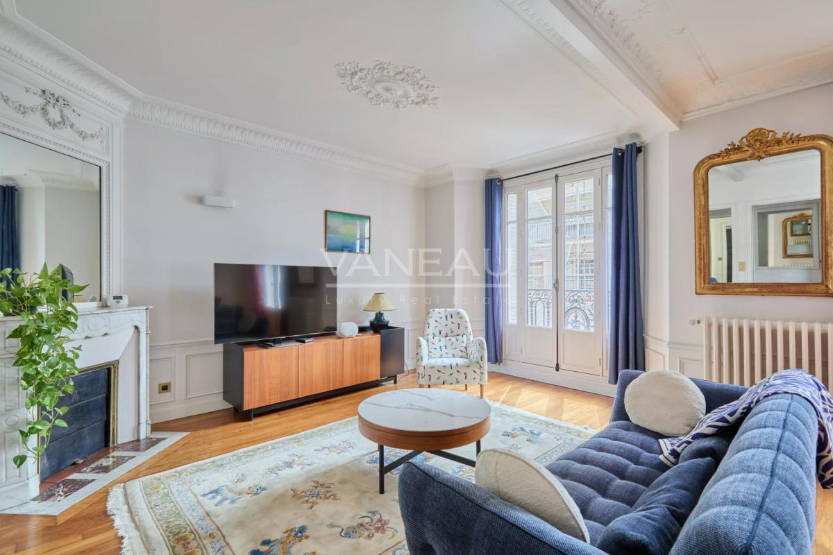 LOCATION MEUBLÉE - 2 CHAMBRES