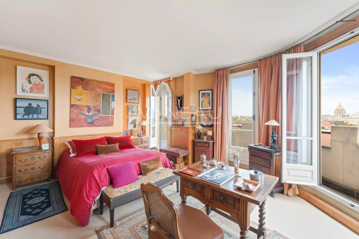 Prestigious 234 m² Apartment with Eiffel Tower Views