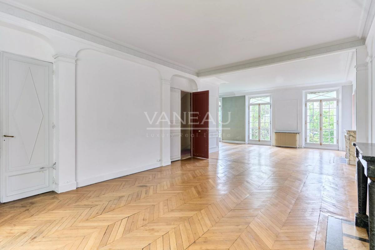 HÔTEL PARTICULIER – AVENUE FOCH – PARIS XVI