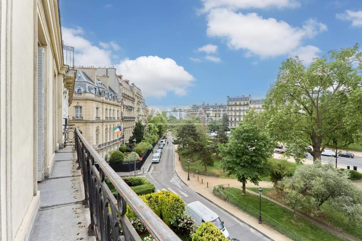 HÔTEL PARTICULIER – AVENUE FOCH – PARIS XVI