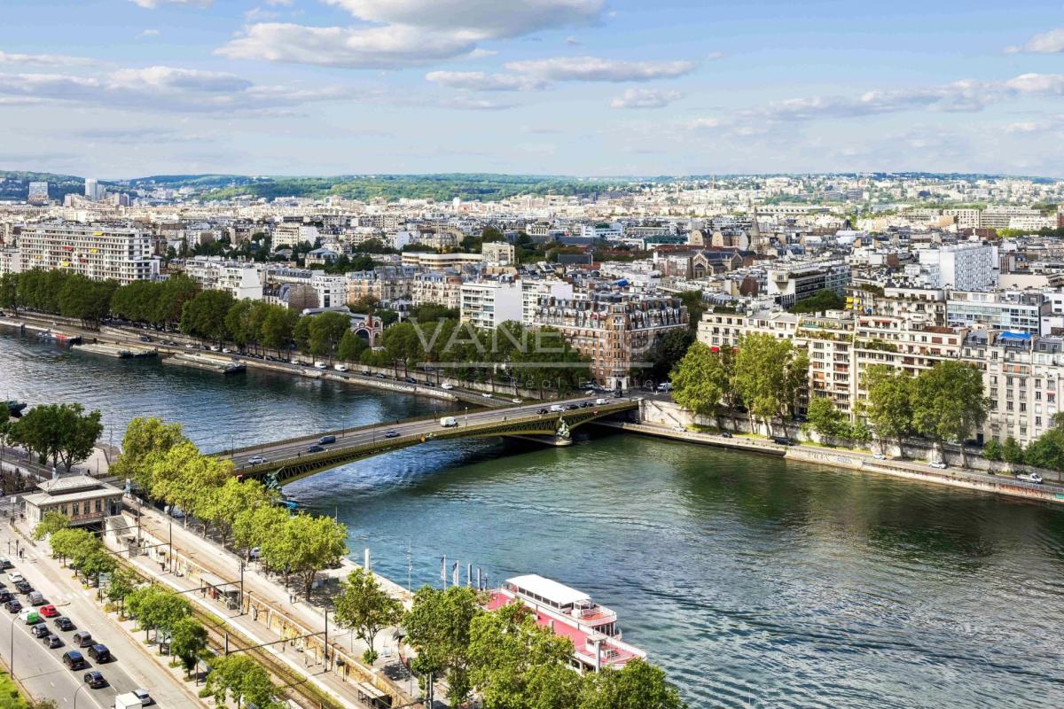 Paris XVe. Charles Michels-Javel.  Vue Paris et Seine