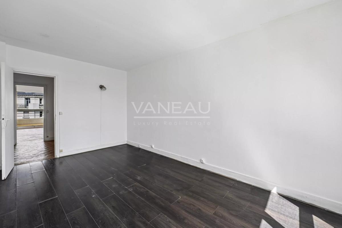 Paris 15ème - Lumineux 3 pièces avec balcon et vue dégagée
