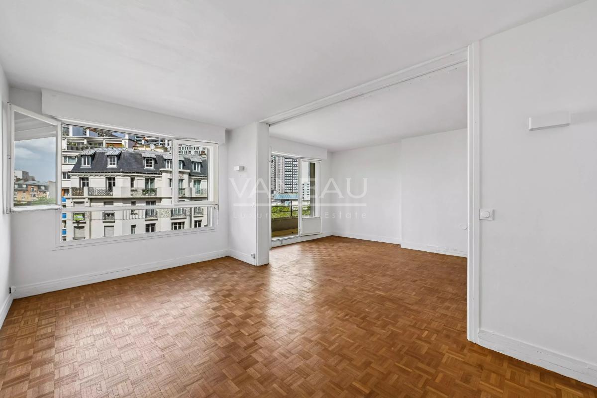 Paris 15ème - Lumineux 3 pièces avec balcon et vue dégagée