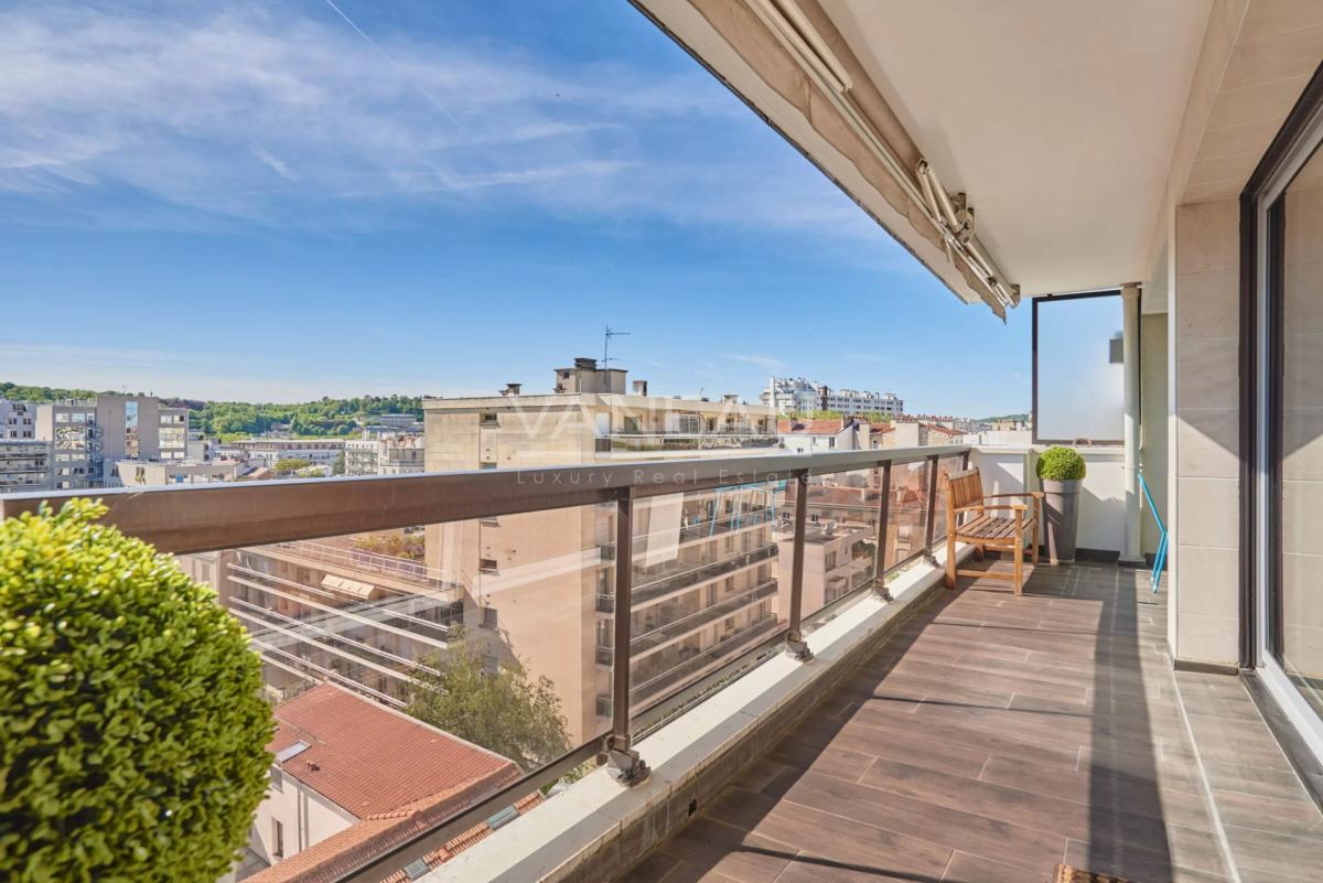 EXCLUSIVITE - Appartement familial avec terrasse