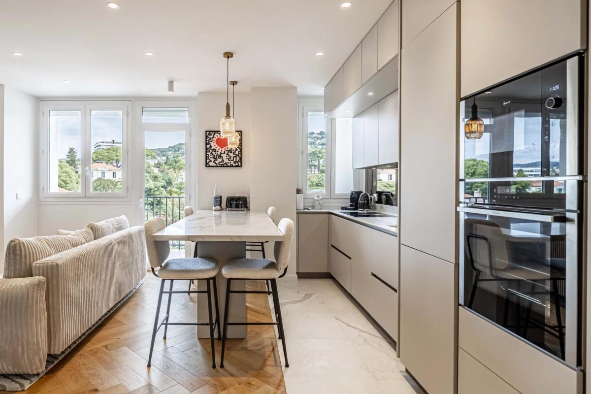 CANNES MONTFLEURY APPARTEMENT 2 PIECE A VENDRE