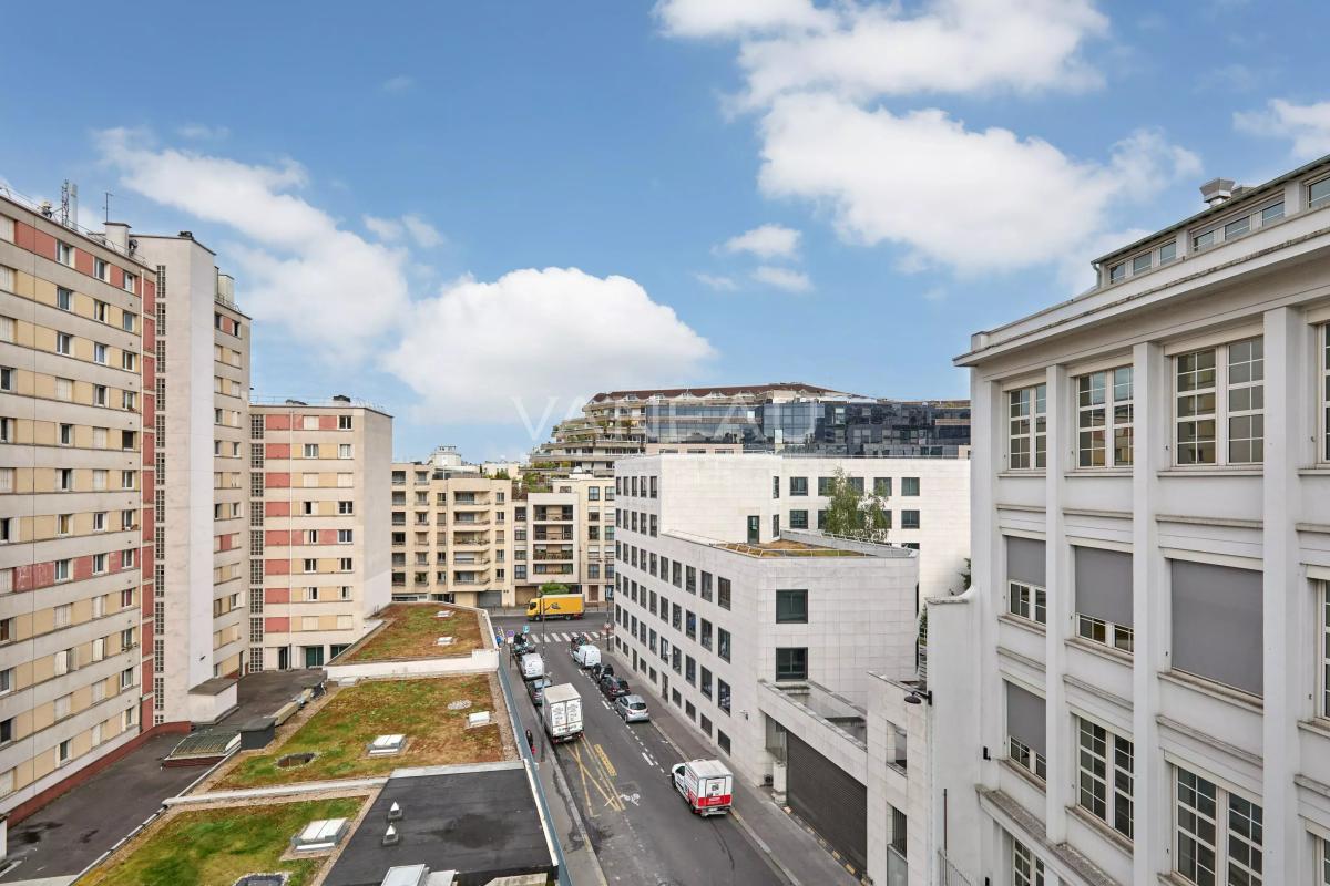 Appartement familial de 4 chambres avec balcon et terrasse