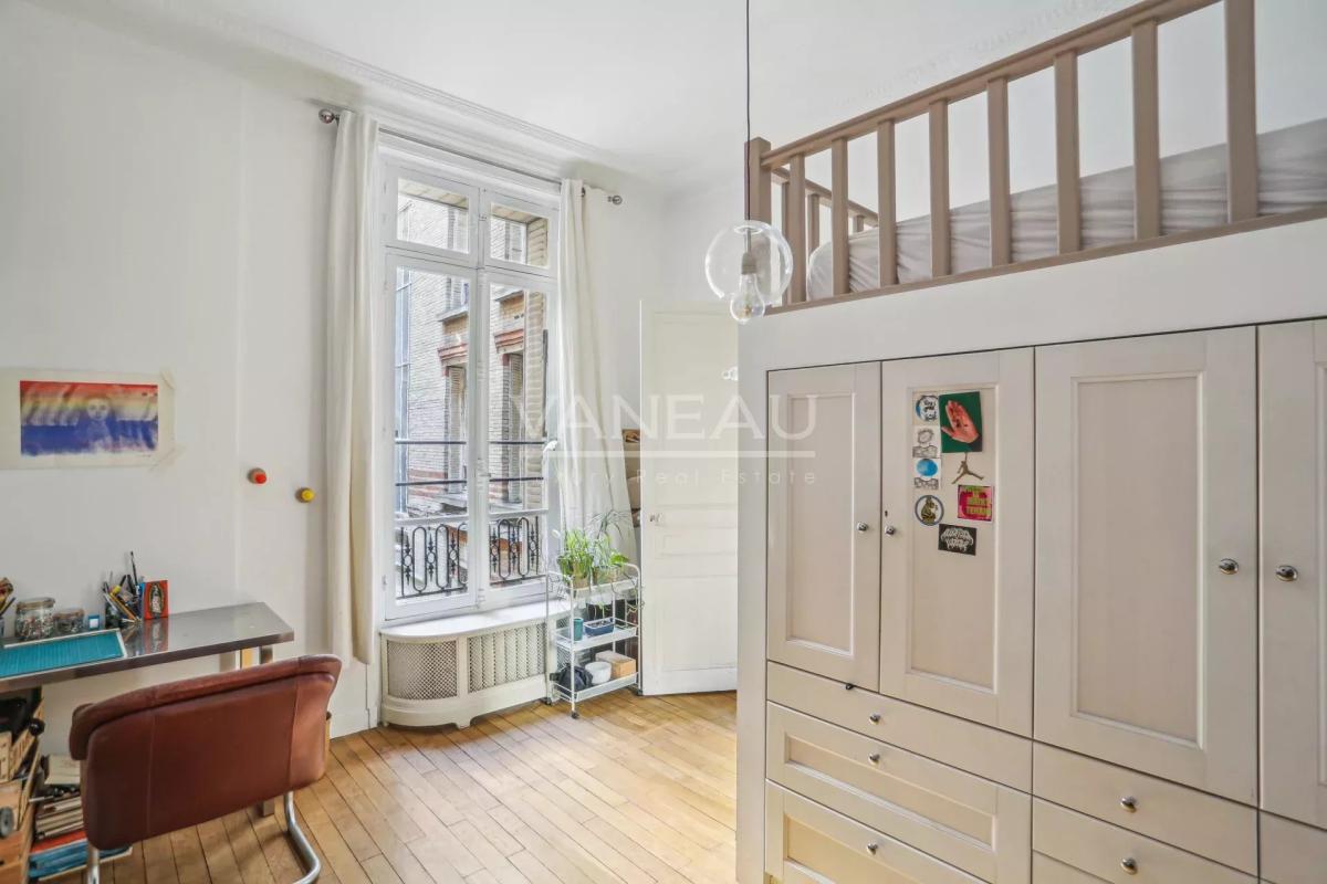 Paris VIII - Appartement familial, de réception ou à usage profe