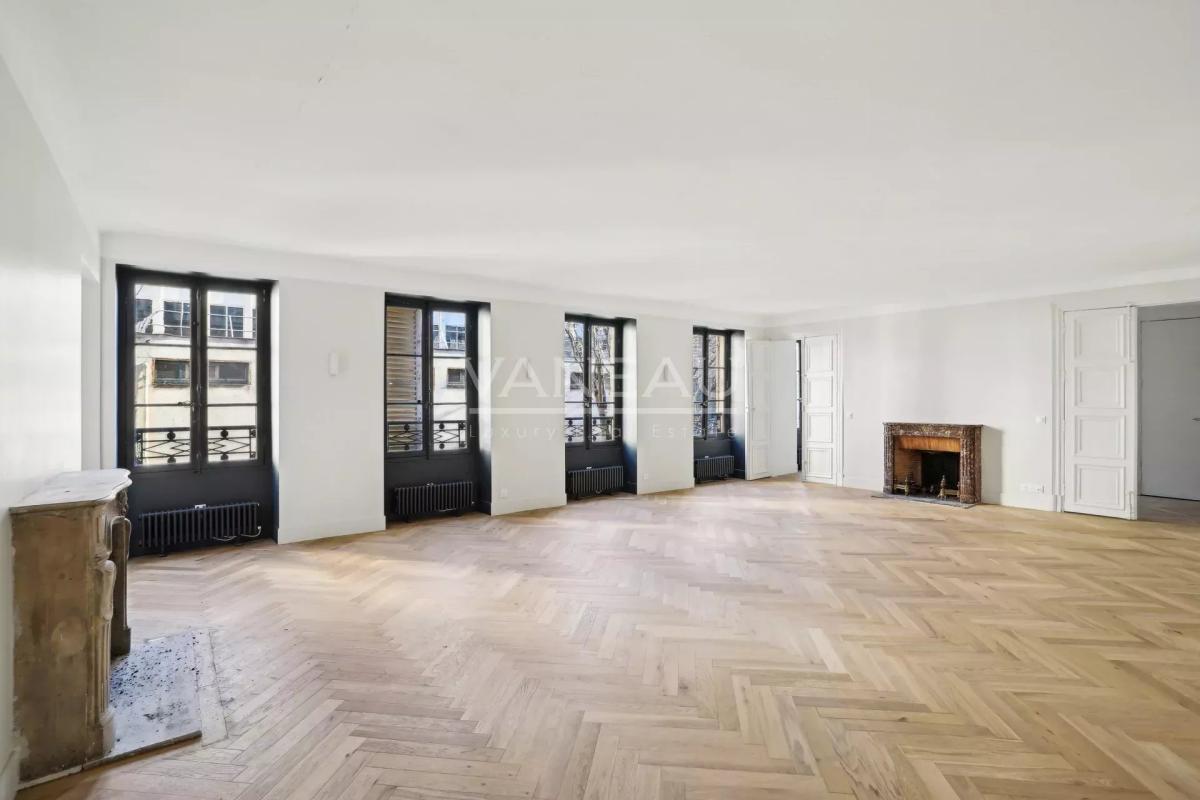 Exclusivité - Paris VIIIe - Proche Place Beauvau