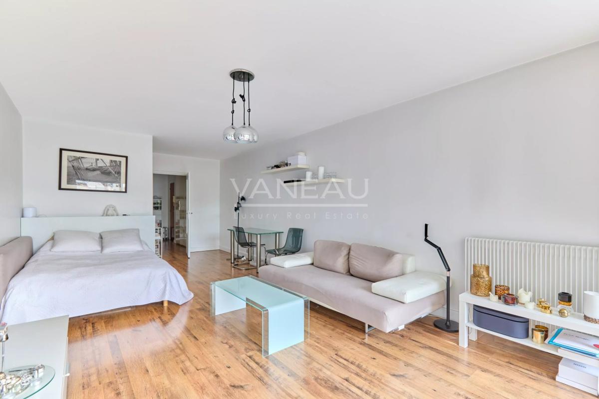 Paris VIe - Studio sur jardin Assas