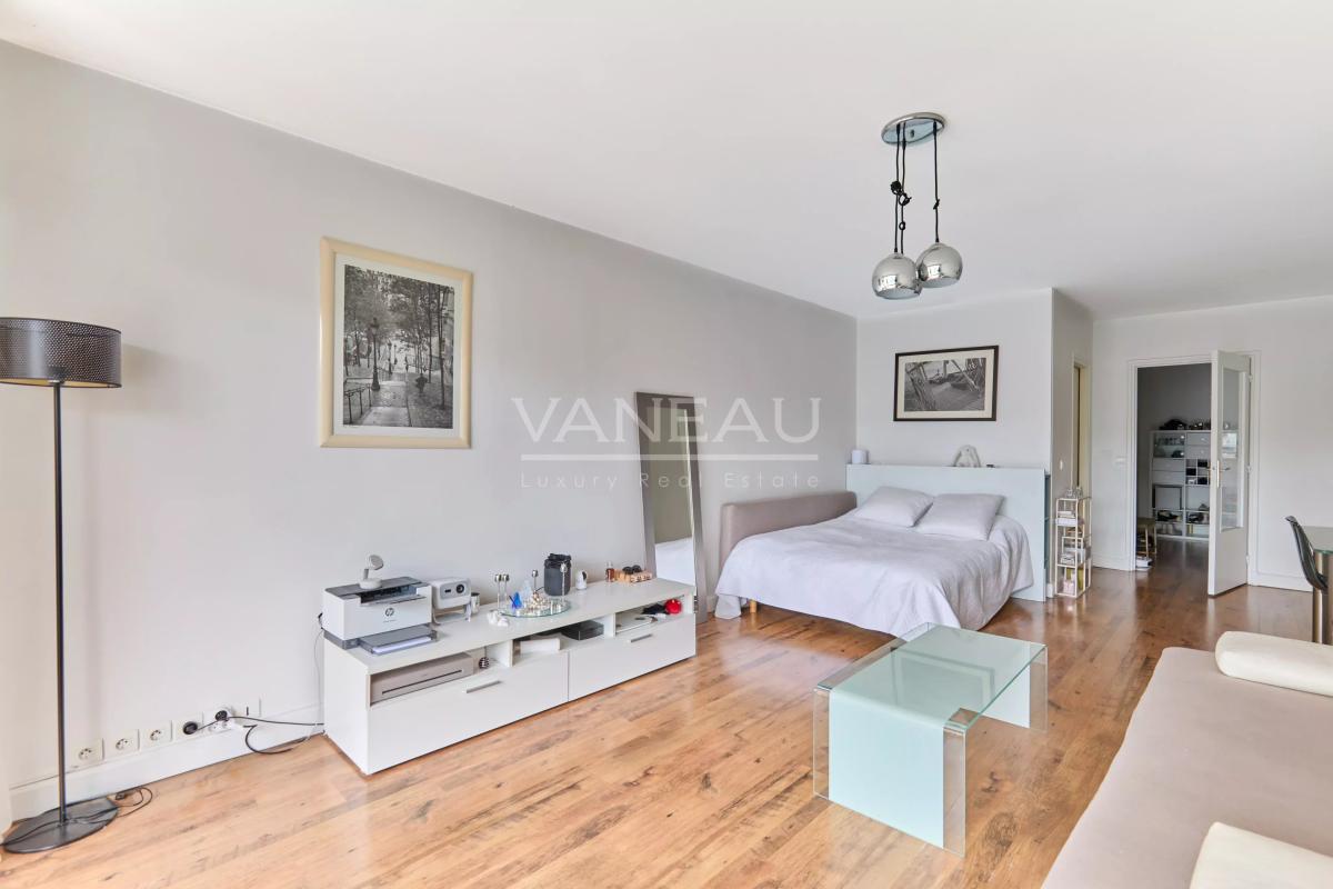 Paris VIe - Studio sur jardin Assas