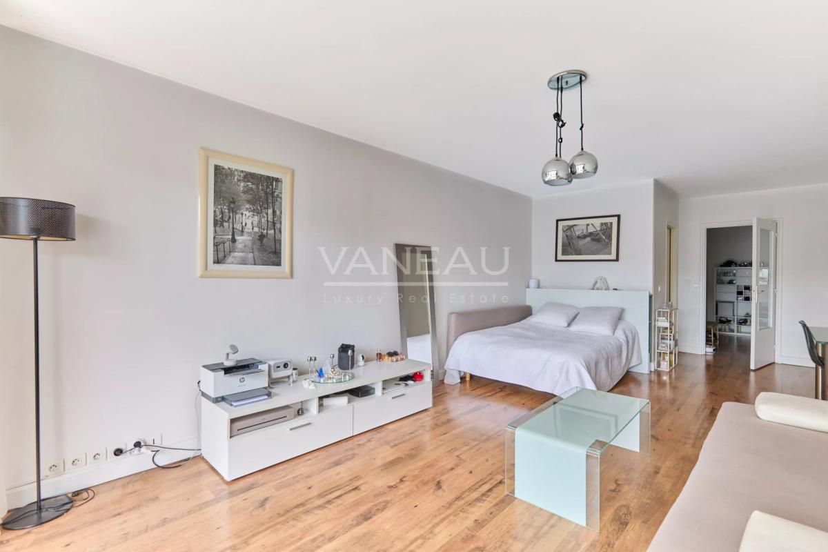 Paris VIe - Studio sur jardin Assas
