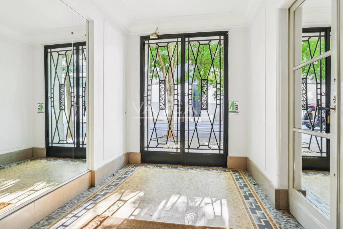 PARIS XVeme - Appartement familial
