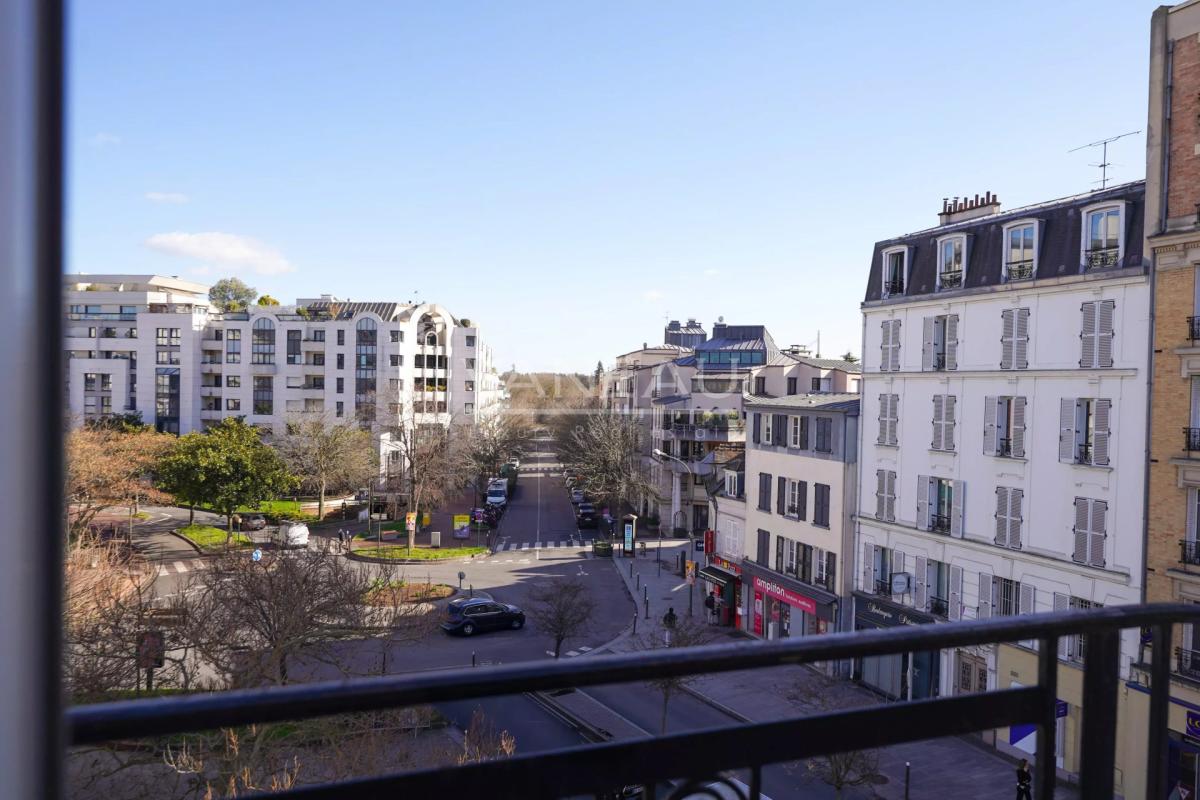 Duplex esprit loft au centre ville - Dernier étage