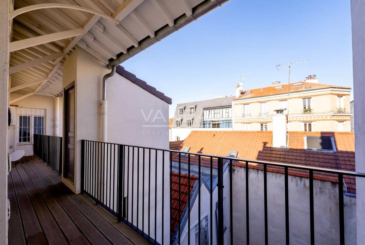 Duplex esprit loft au centre ville - Dernier étage