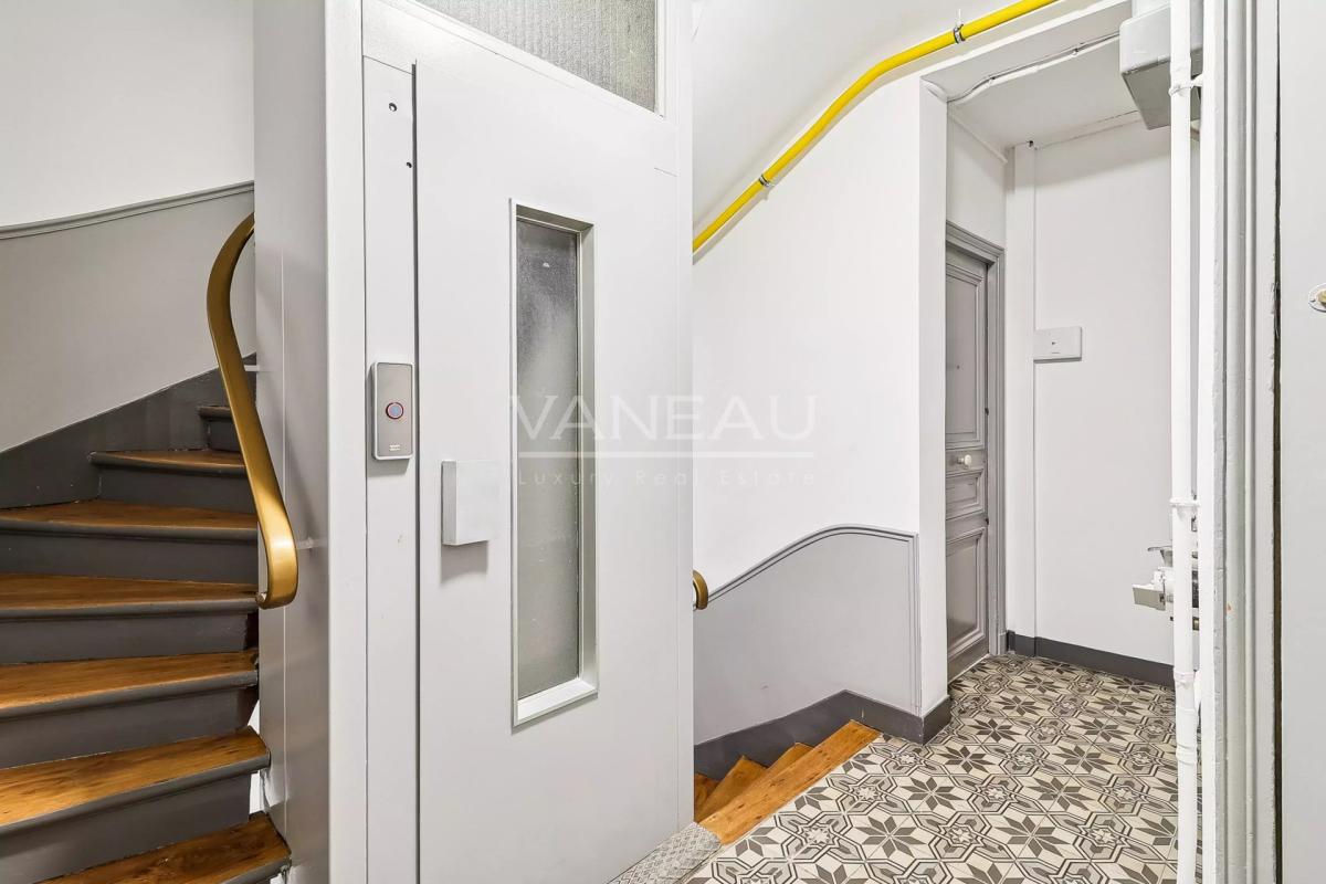 Studio lumineux loué – Paris XXe