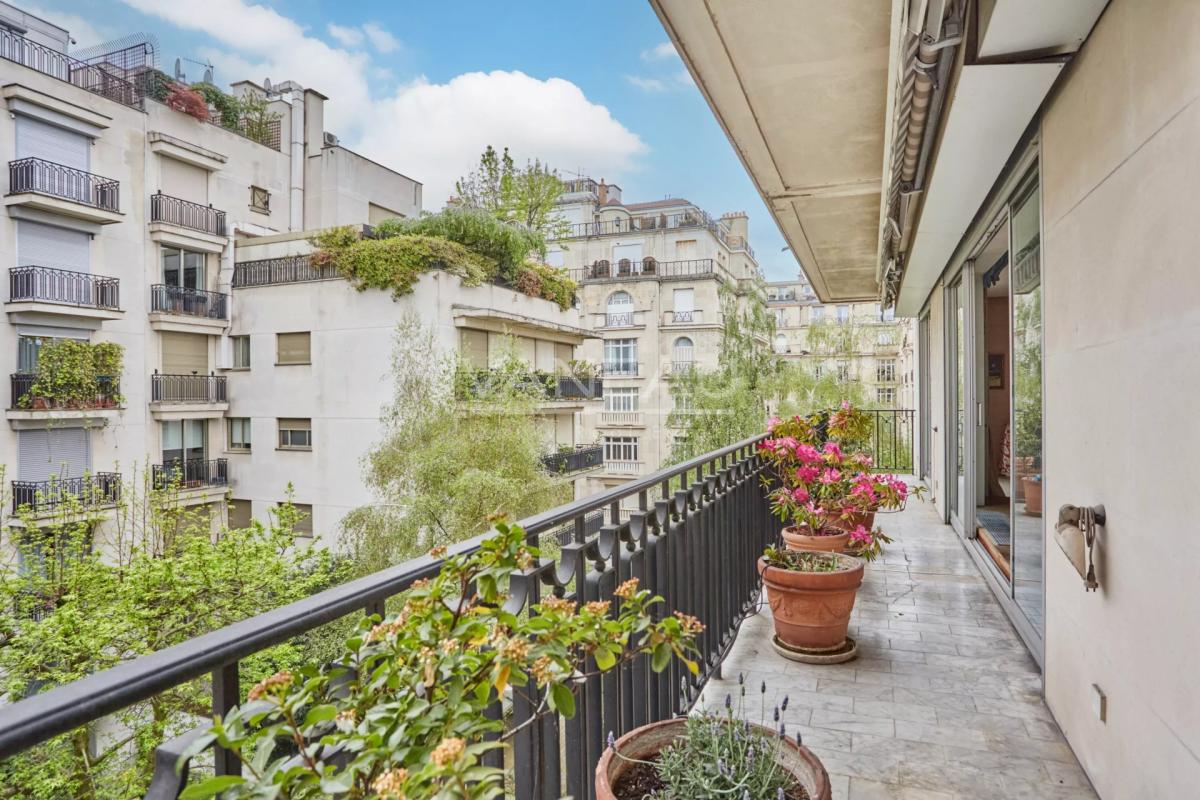 Neuilly - Quartier Charles Laffitte/Bois de Boulogne - Dernier é