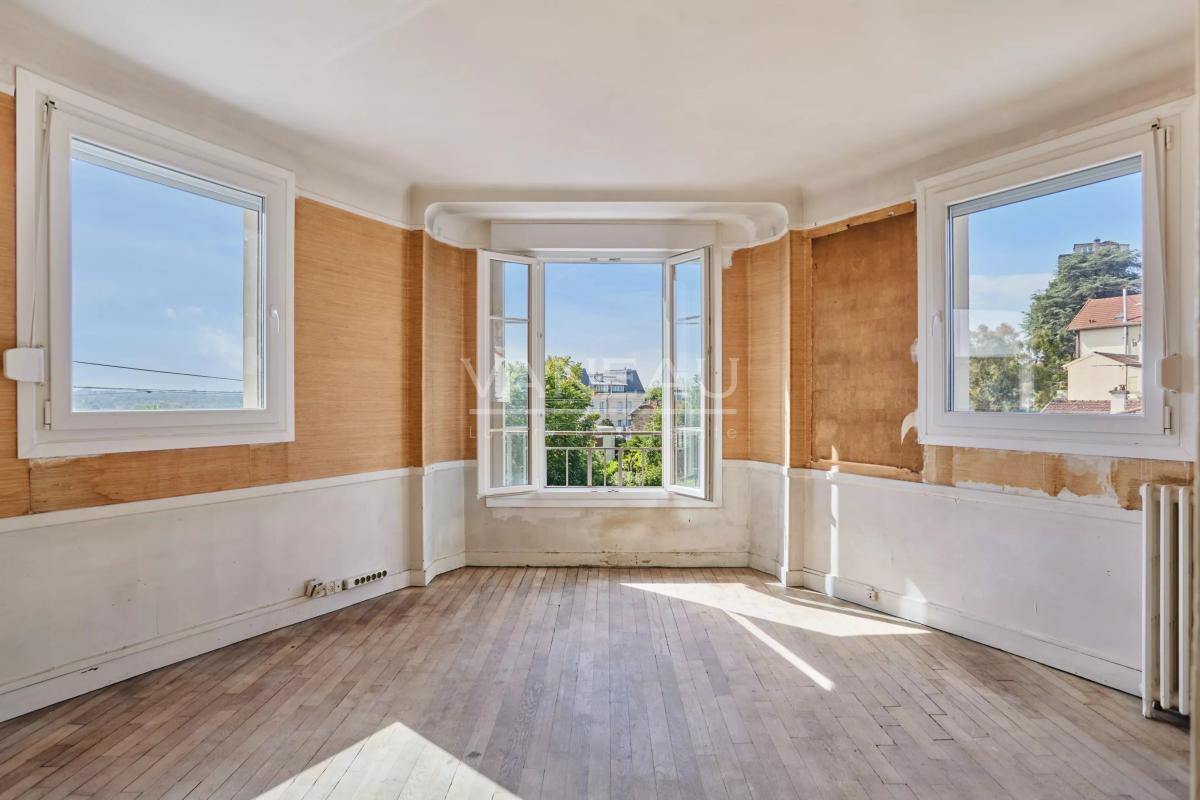 Suresnes Mont-Valérien - Appartement lumineux avec vue dégagée