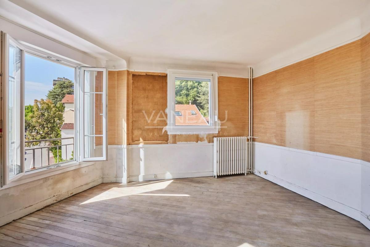 Suresnes Mont-Valérien - Appartement lumineux avec vue dégagée