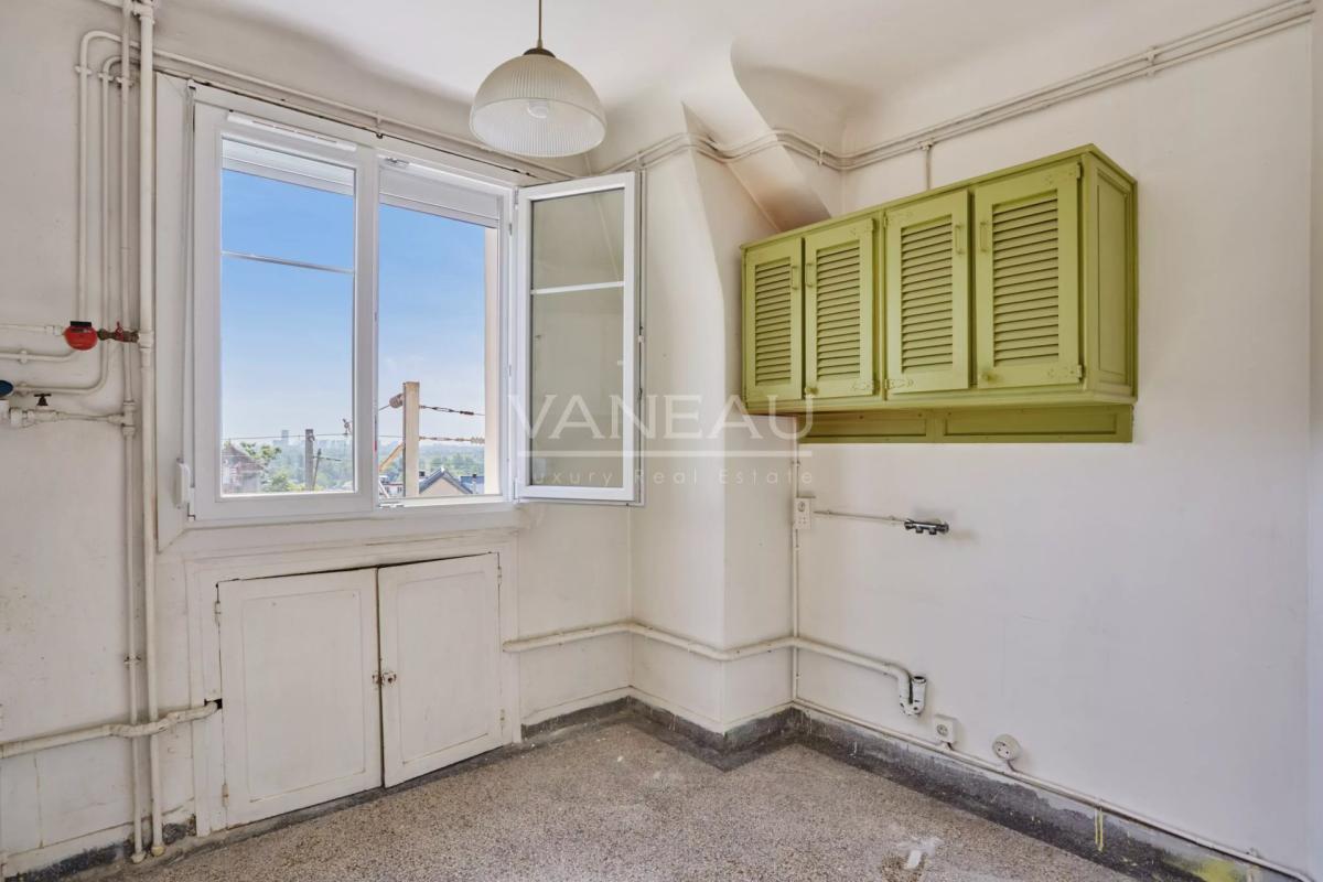Suresnes Mont-Valérien - Appartement lumineux avec vue dégagée