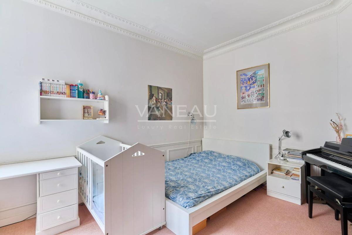 Paris Ve - Val de Grâce - Appartement familial et de réception
