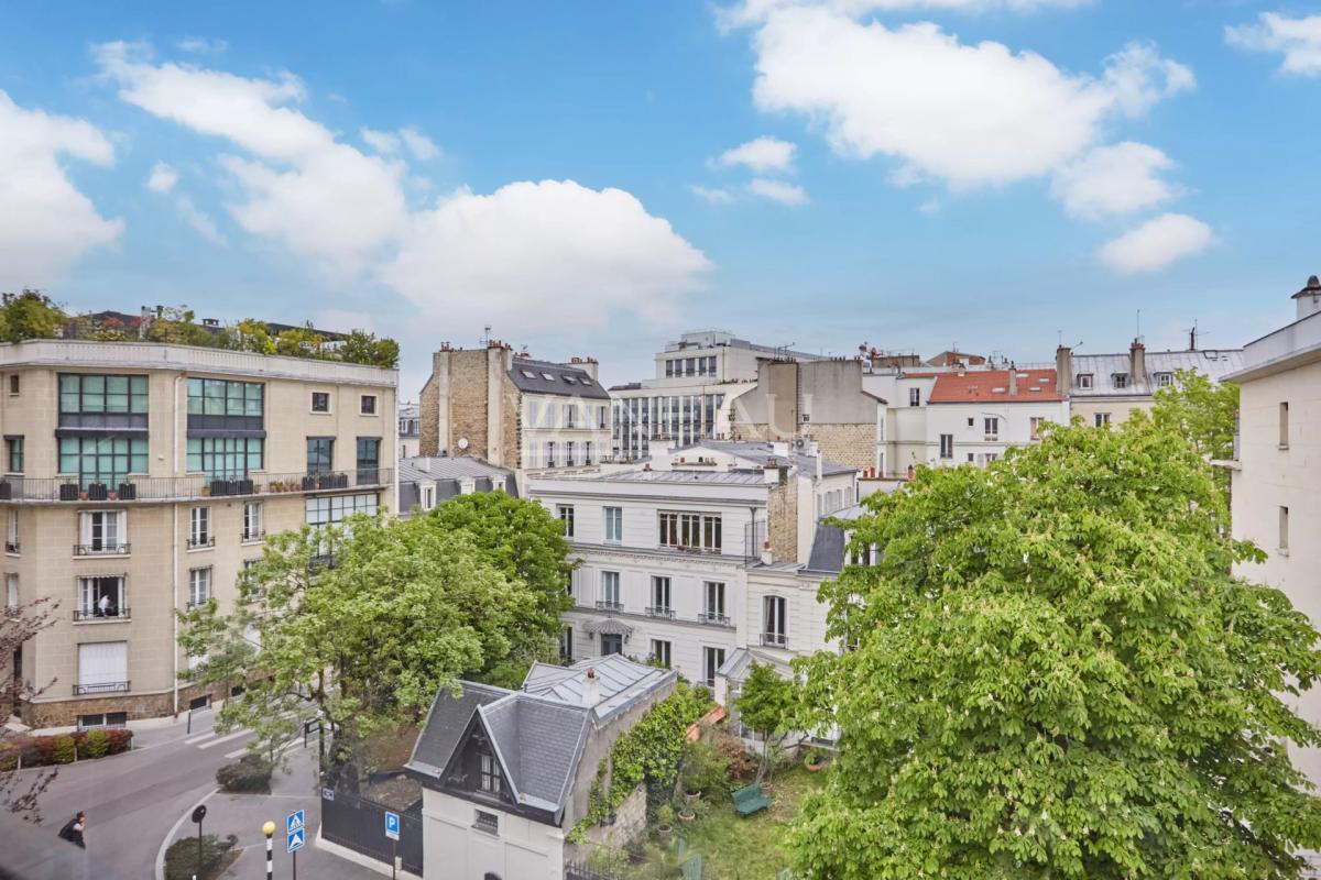 Neuilly - Quartier Charles Laffitte/Bois de Boulogne - Dernier é