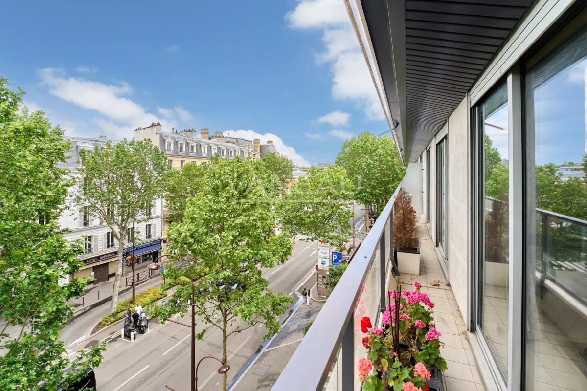 Neuilly-sur-Seine – Mairie - Appartement  avec vue dégagée