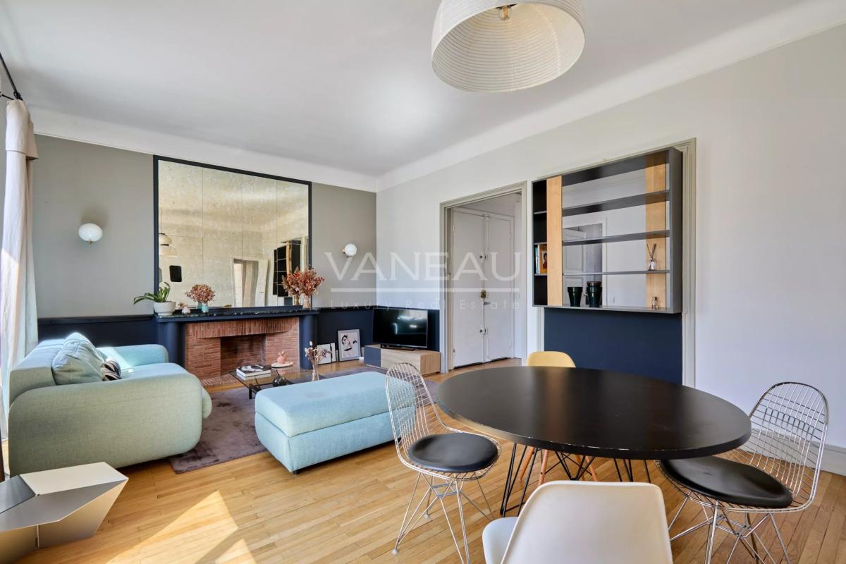 Paris XVIème - Appartement  rénové - Art déco