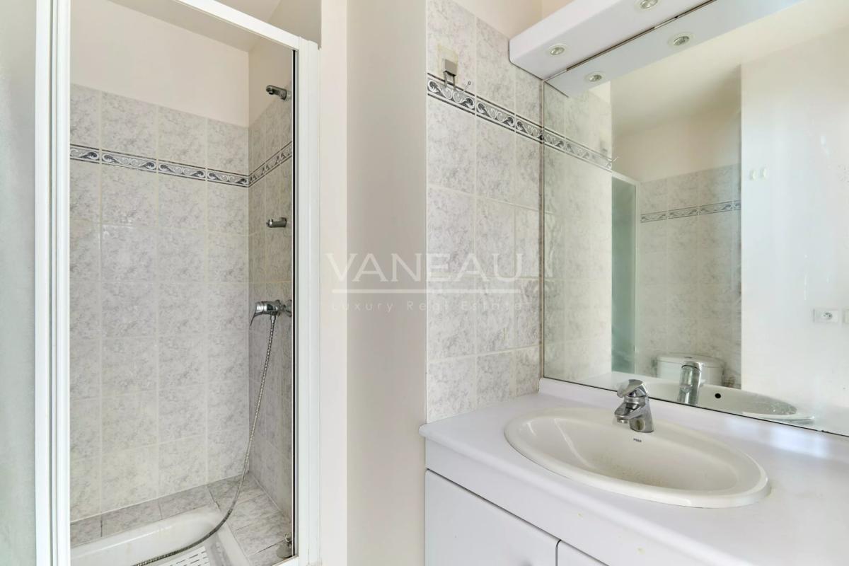 Appartement familial 4 chambres avec balcon et terrasse
