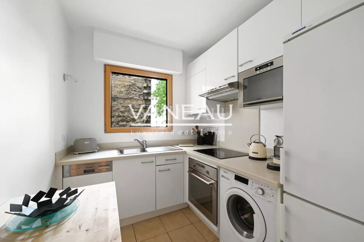 LOCATION MEUBLÉE 2 pièces - PARIS 15ème