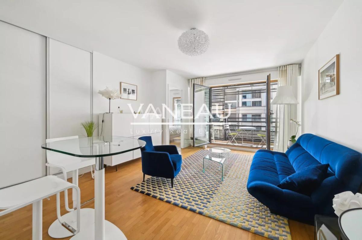 LOCATION MEUBLÉE 2 pièces - PARIS 15ème