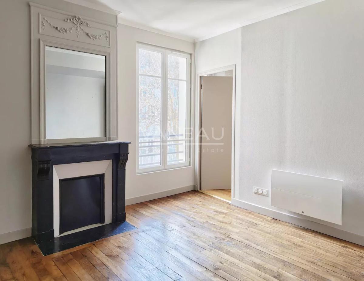 Paris XIVe - Rue des Plantes - Trois pièces Calme Rénové DPE B