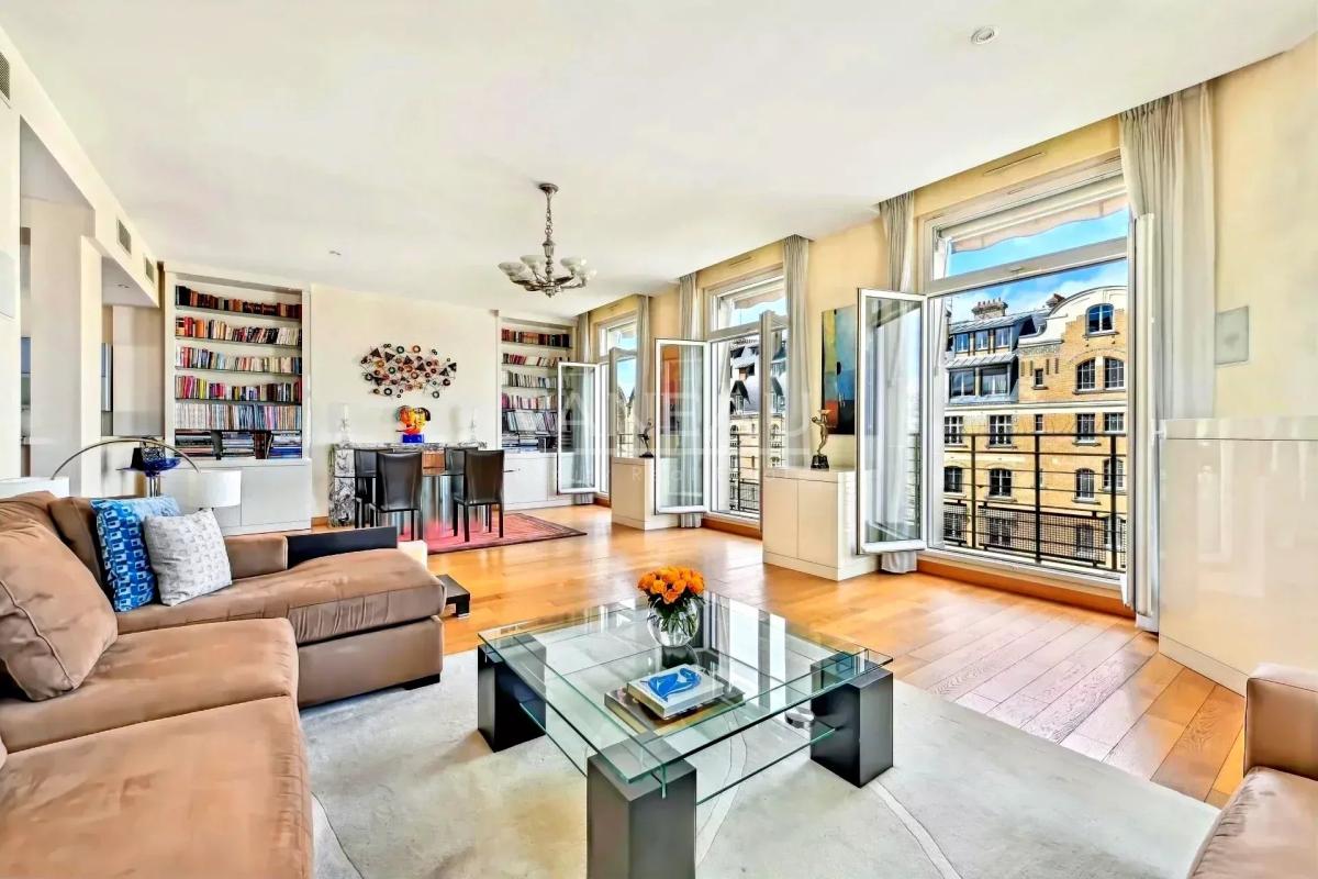 Paris XVIe - Longchamp - Bel appartement familial