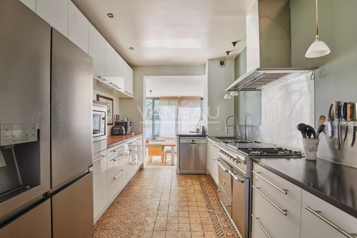 MONTROUGE - Quartier des Écrivains - Maison avec jardin