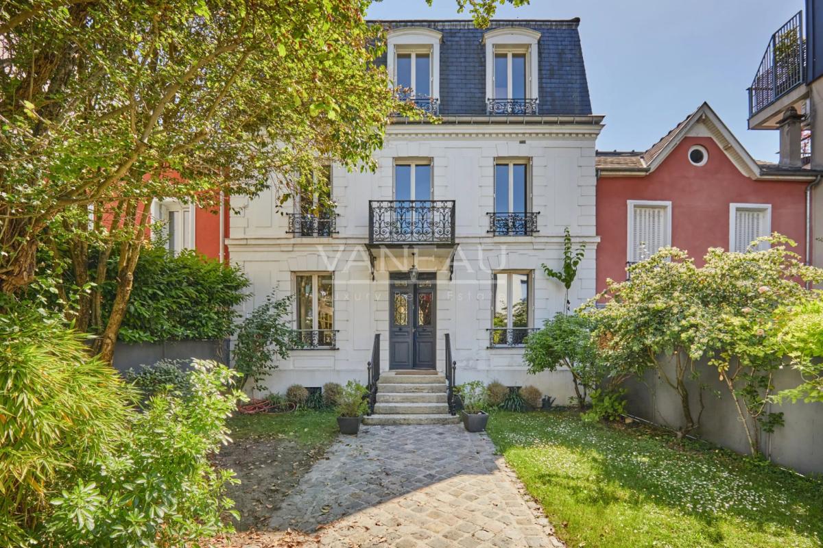 MONTROUGE - Quartier des Écrivains - Maison avec jardin