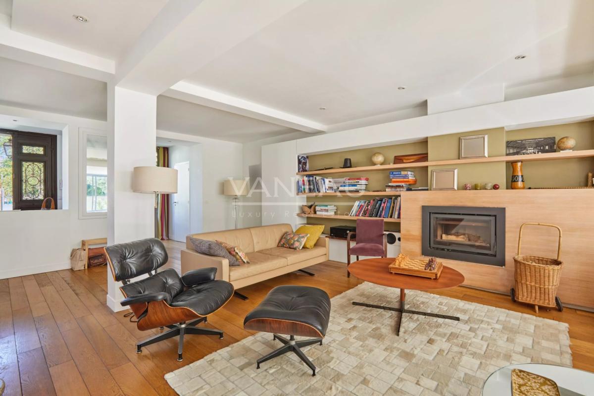 MONTROUGE - Quartier des Écrivains - Maison avec jardin