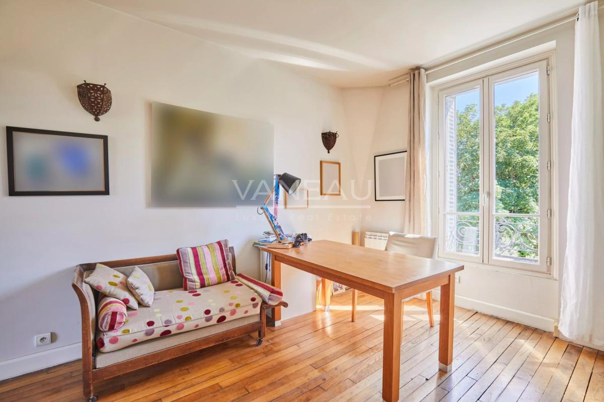 MONTROUGE - Quartier des Écrivains - Maison avec jardin