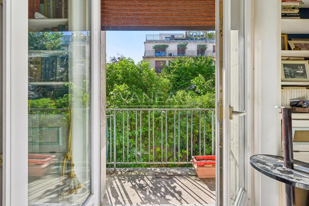 Paris XVIème - Appartement familial avec balcons larges - lumine