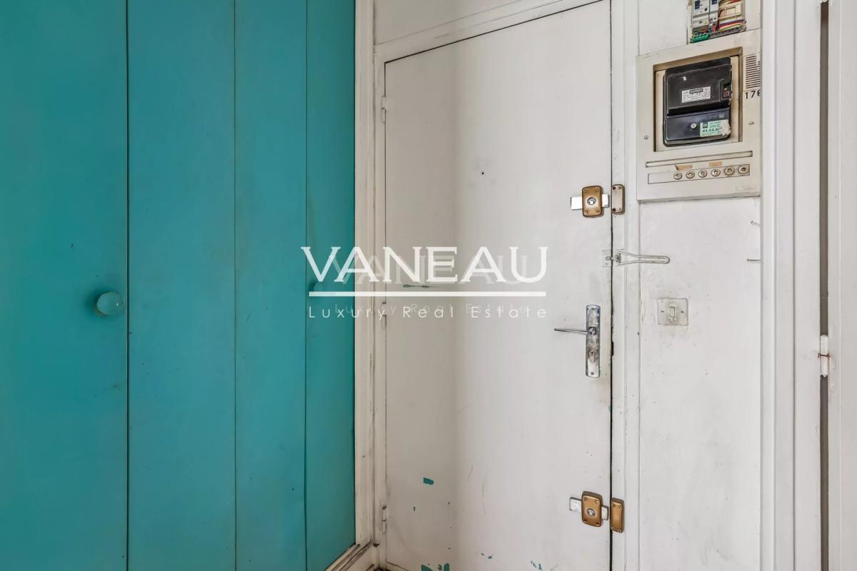 PARIS XVIIIe - STUDIO 20m² - Idéal Investisseurs