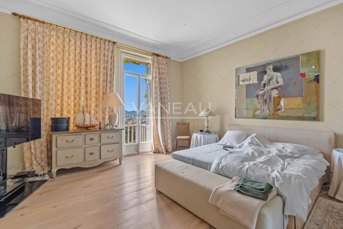 06400 - Cannes – Oxford - Vue mer - Quartier résidentiel recherc