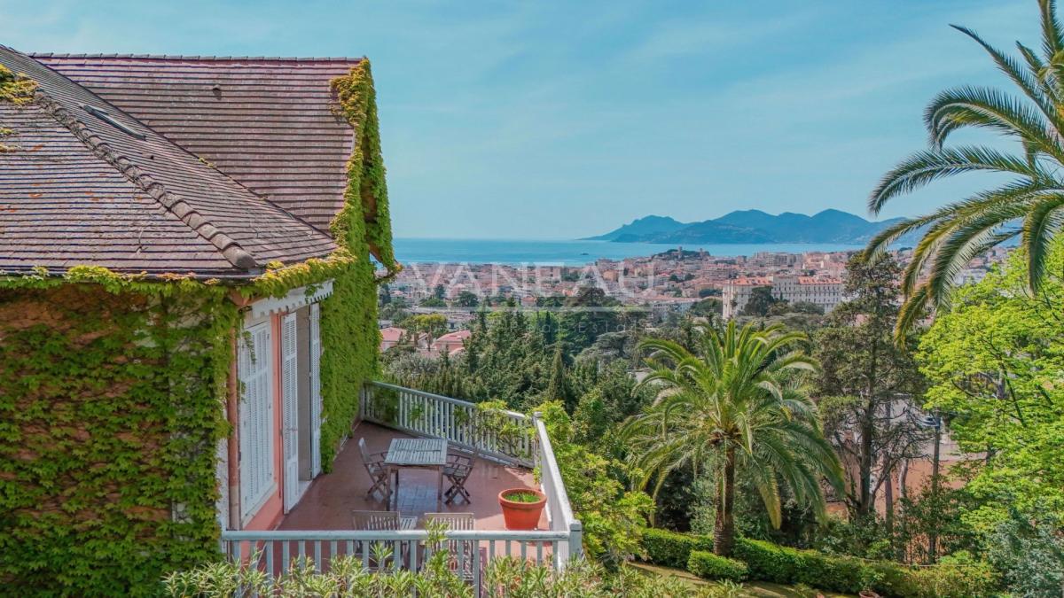 06400 - Cannes – Oxford - Vue mer - Quartier résidentiel recherc