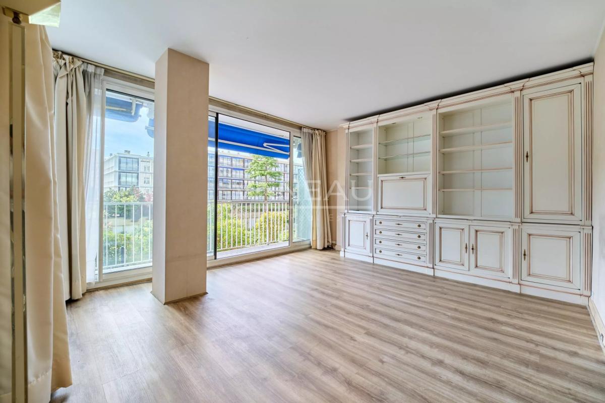 Trois pièces lumineux avec balcon