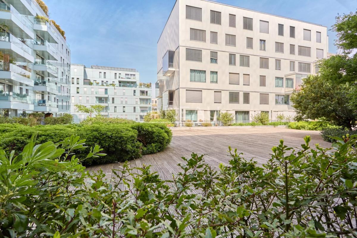 Boulogne Rives de Seine 2 pièces avec terrasse 14 m²