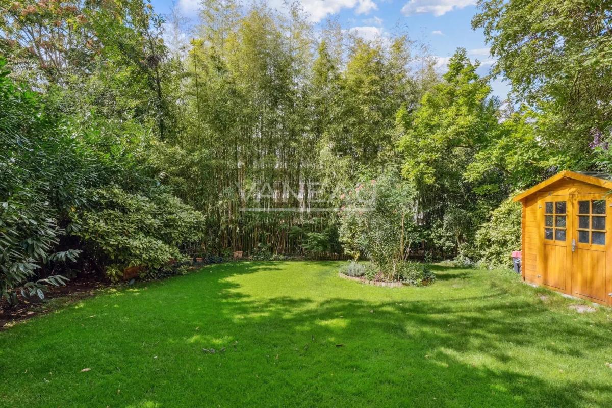 Neuilly 92200 - Appartement d’exception avec jardin privatif