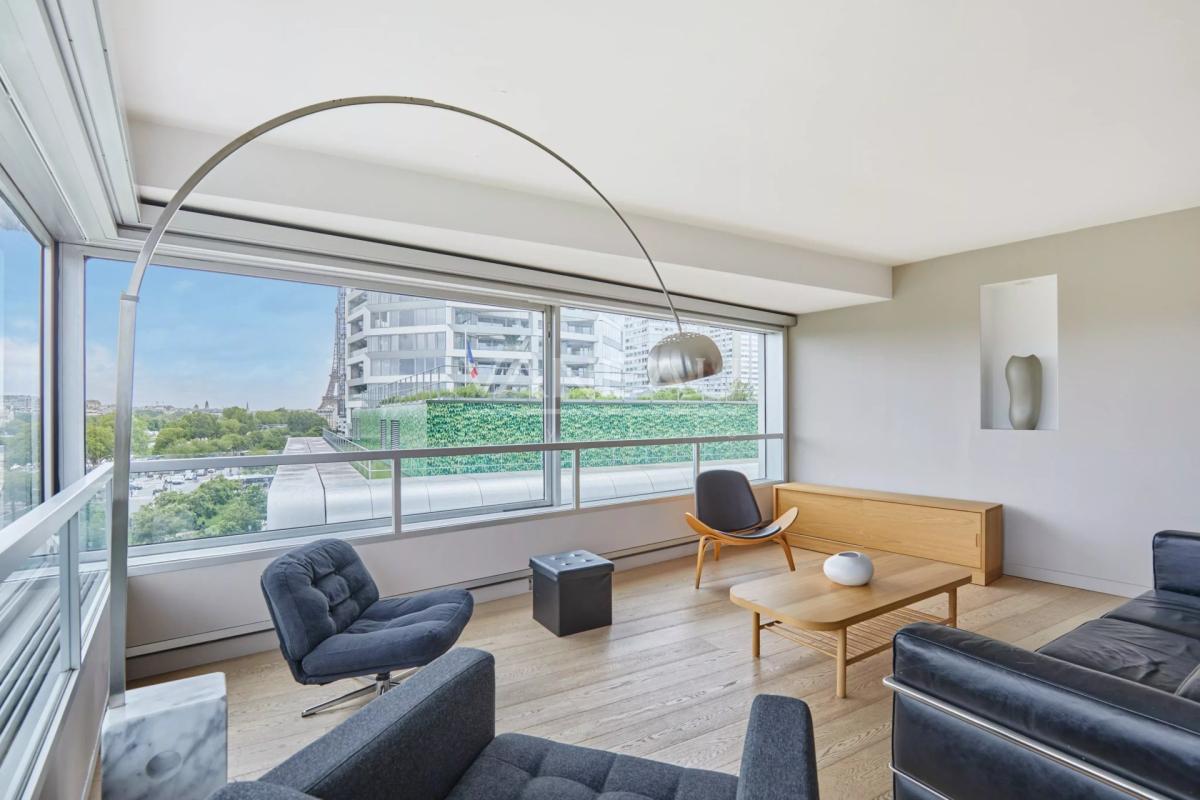 LOCATION MEUBLÉE - 2 PIÈCES - BEAUGRENELLE