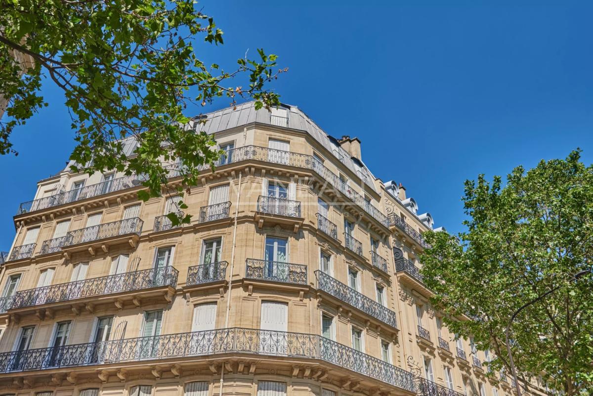 Paris VIIIe - Saint Augustin - Superbe appartement haussmannien