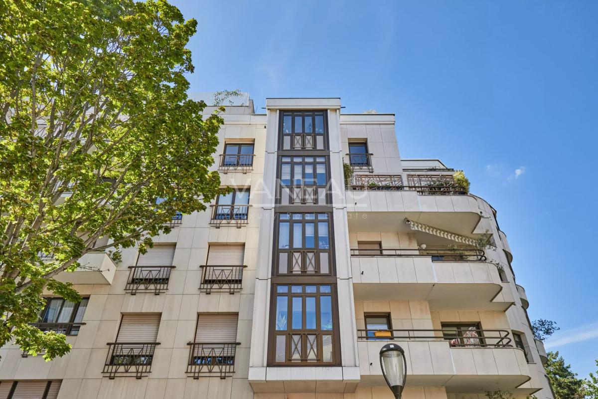 Boulogne Billancourt - Marcel Sembat - Appartement Familial avec terrasse et parkings