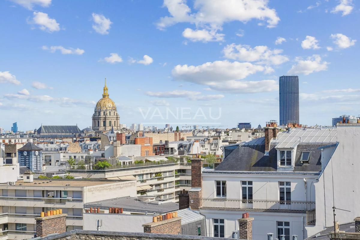 Paris VIIe - Gros caillou - Dernier étage avec terrasse avec vue sur monuments